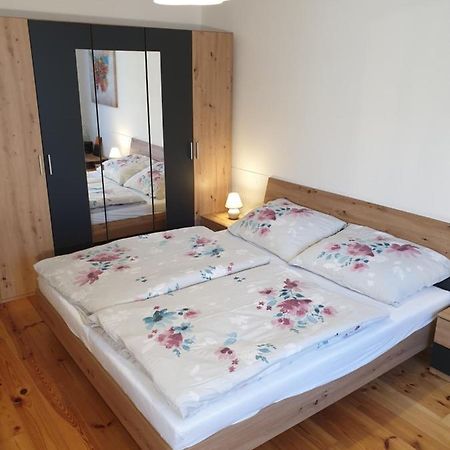 Apartman Central, Self Check In 24 H, Free Parking Banska Bystrica Ngoại thất bức ảnh