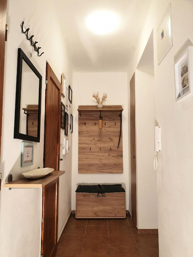 Apartman Central, Self Check In 24 H, Free Parking Banska Bystrica Ngoại thất bức ảnh