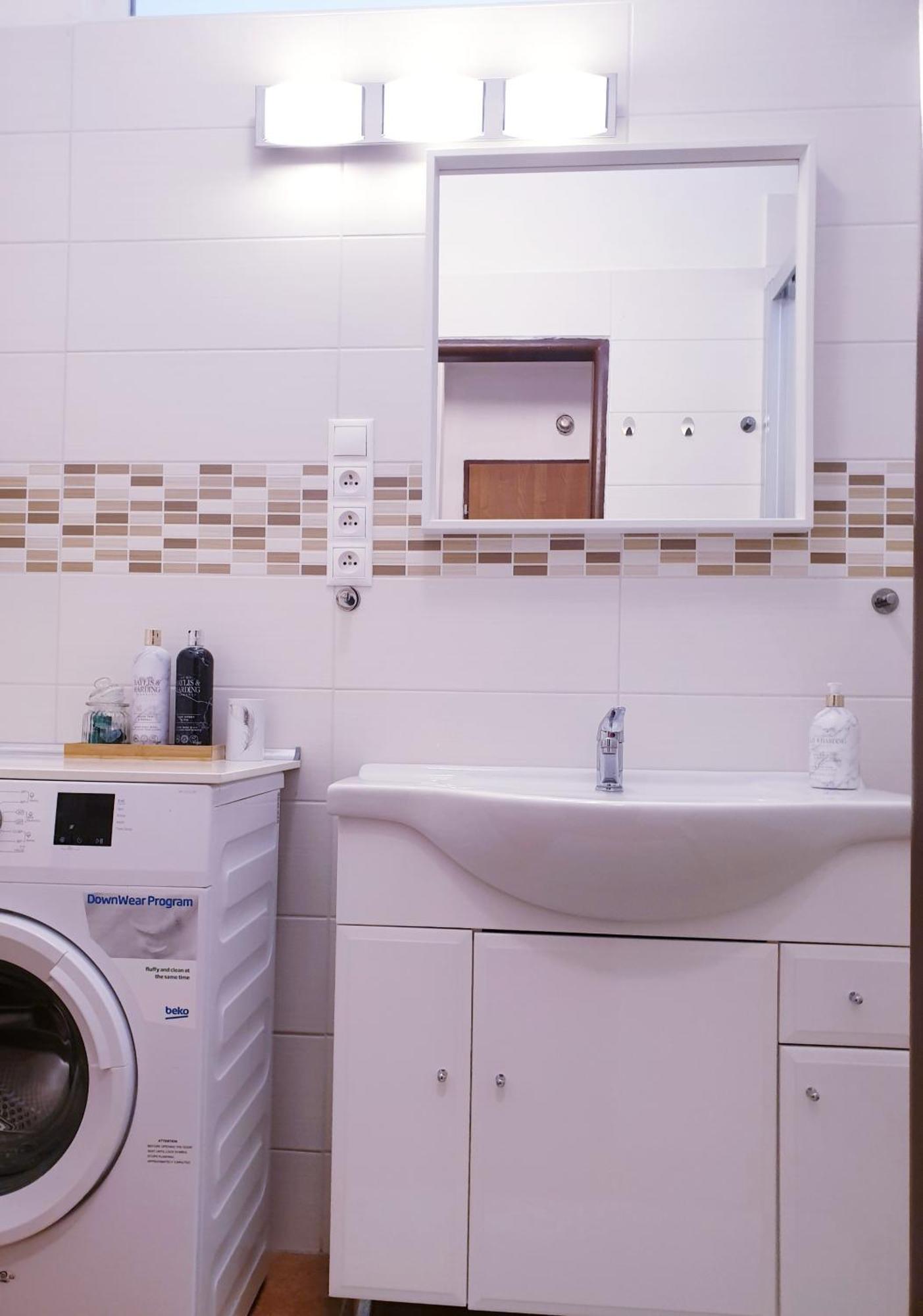 Apartman Central, Self Check In 24 H, Free Parking Banska Bystrica Ngoại thất bức ảnh